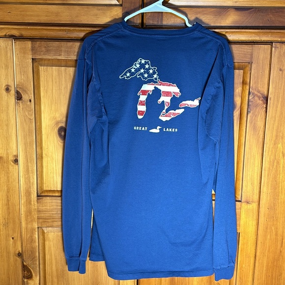 Great Lakes Sunwashed Men’s Navy Blue Long Sleeve Graphic Tee - Picture 2 of 2